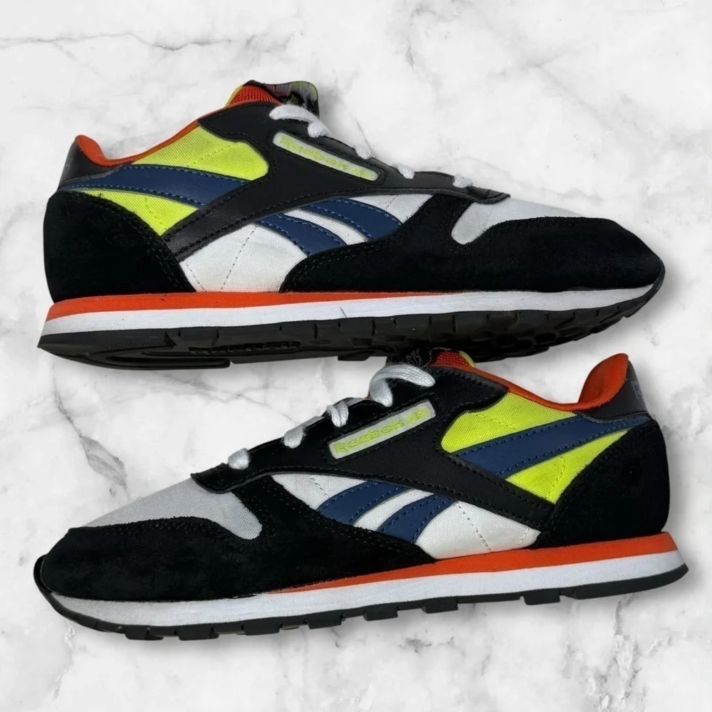Kids Reebok Classic Leather size 3
